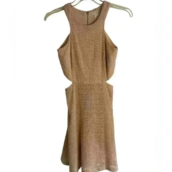 Club Monaco Textured Side Cut Outs Dress Size 4 - Picture 1 of 16